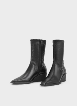 AINO BOOTS