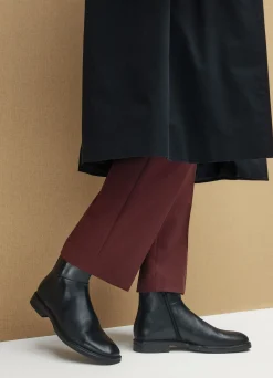 ANDREW BOOTS