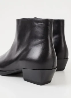 CASSIE BOOTS