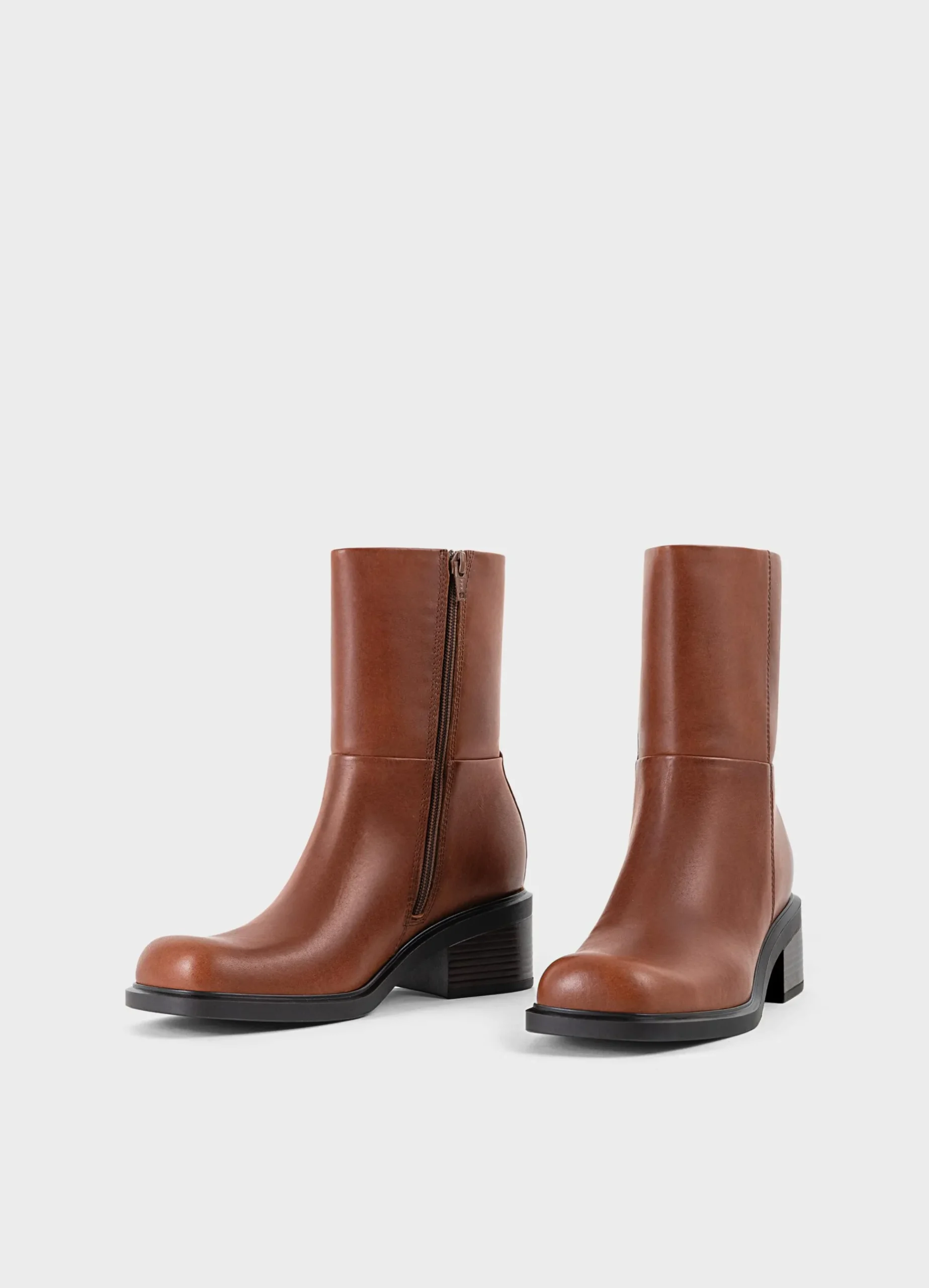DANIELLA BOOTS