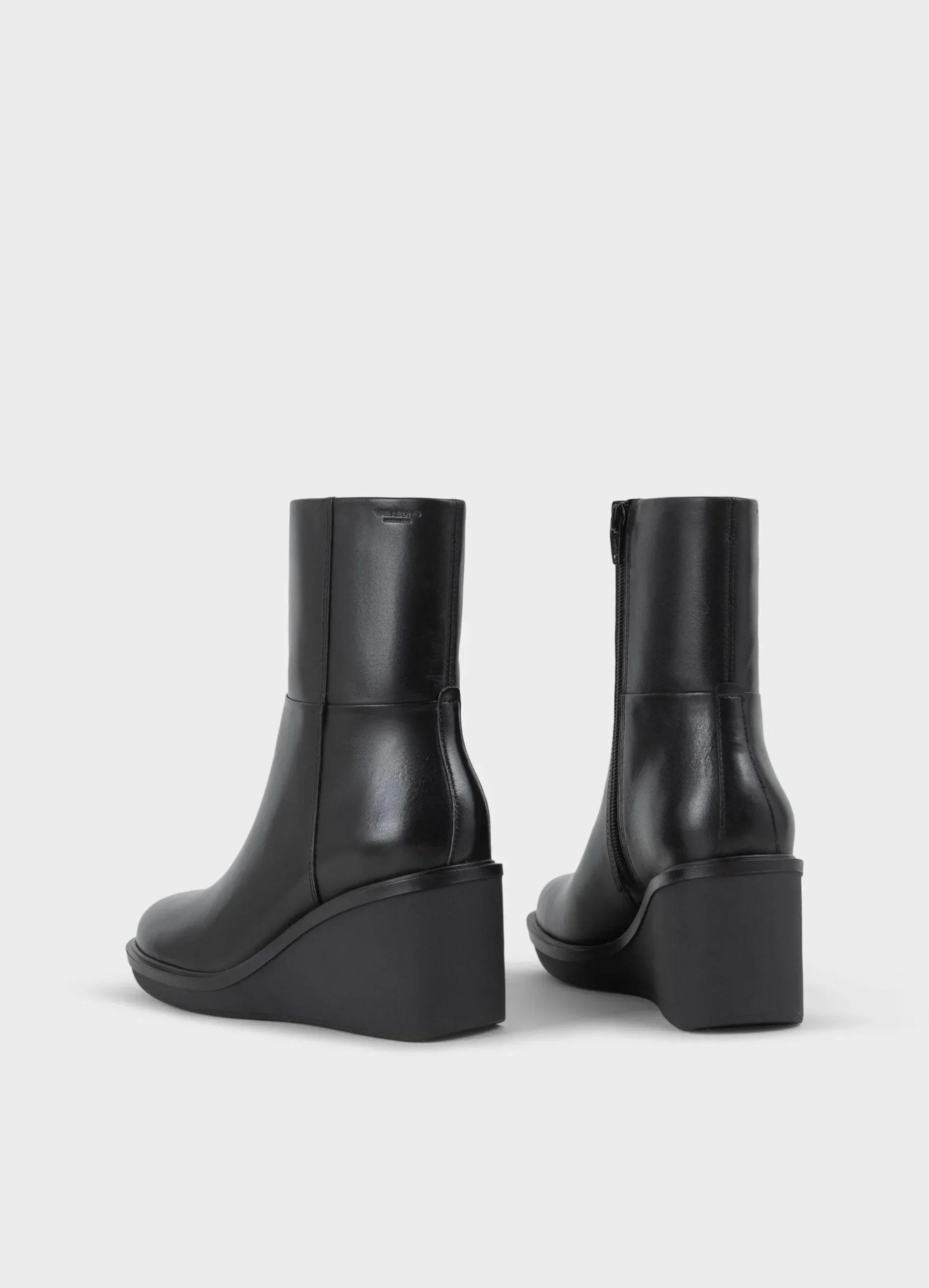 DEENA BOOTS