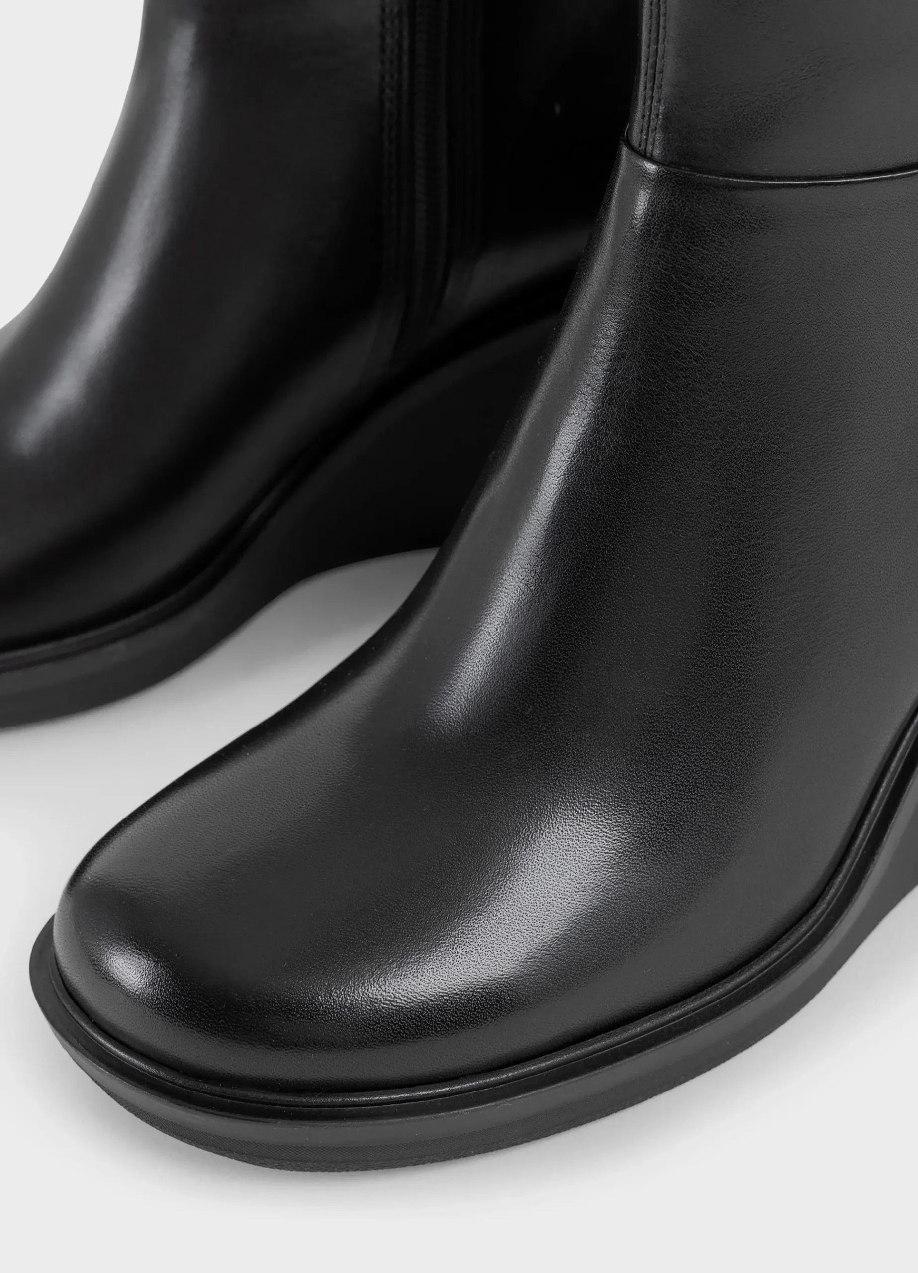 DEENA BOOTS