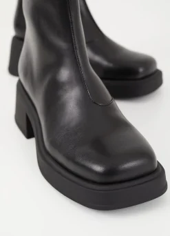 DORAH BOOTS