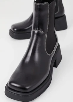 DORAH BOOTS