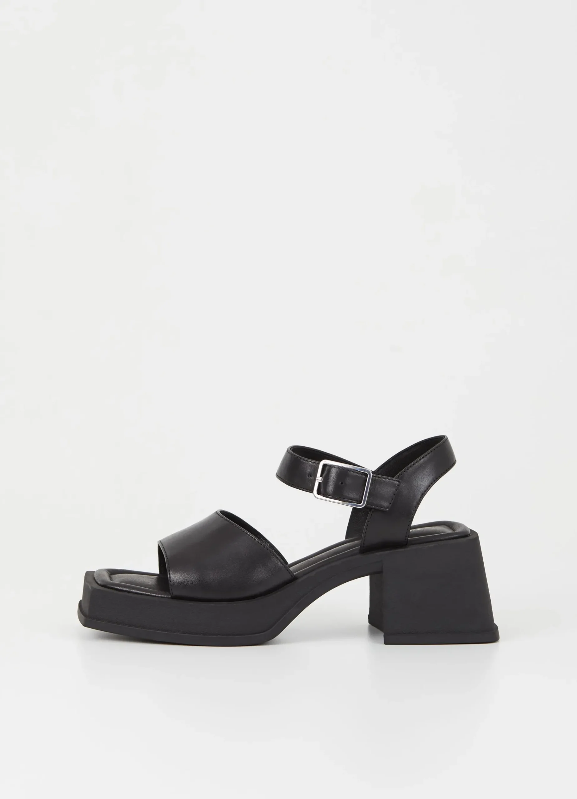 HENNIE SANDALER