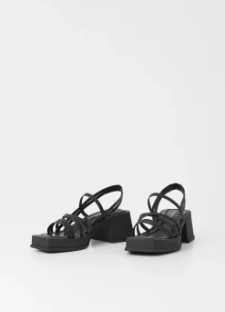 HENNIE SANDALER