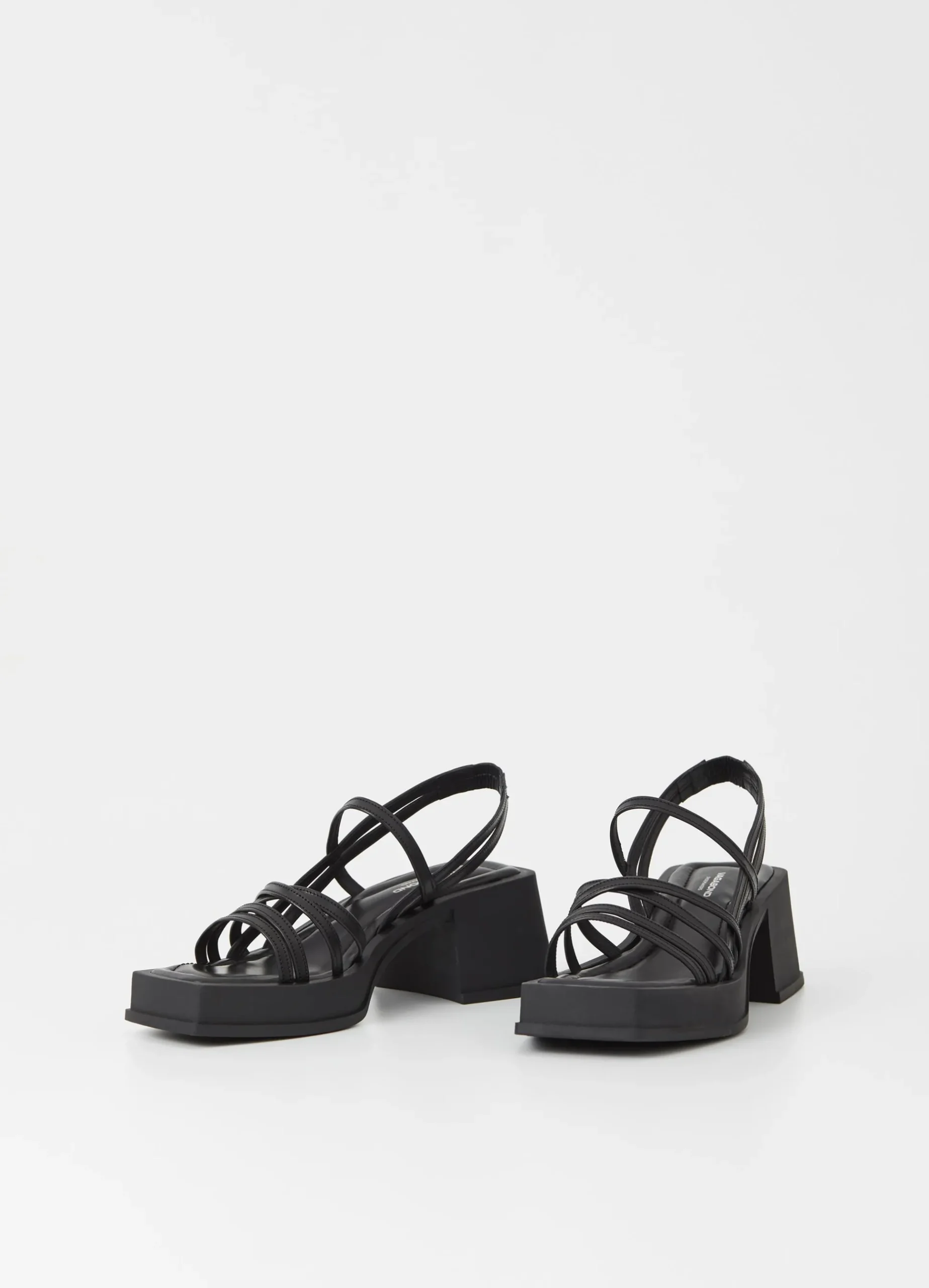 HENNIE SANDALER