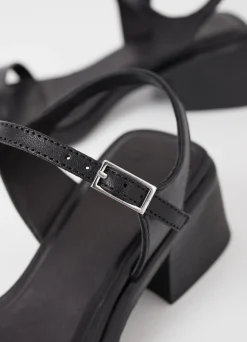 INES SANDALER
