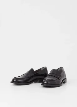 NAIMA LOAFERS