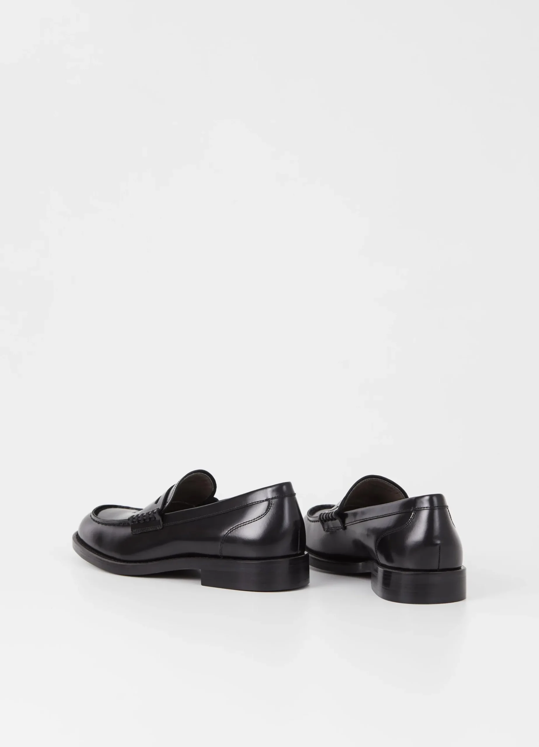 NAIMA LOAFERS