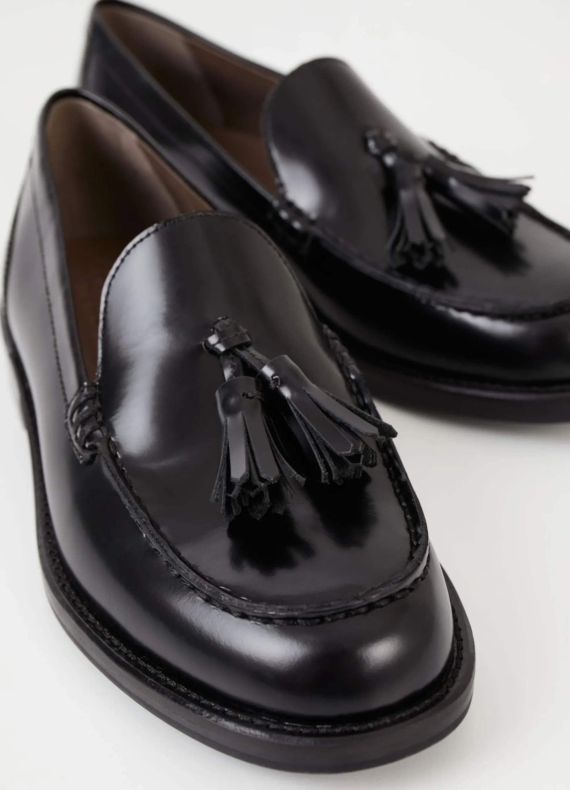 NAIMA LOAFERS
