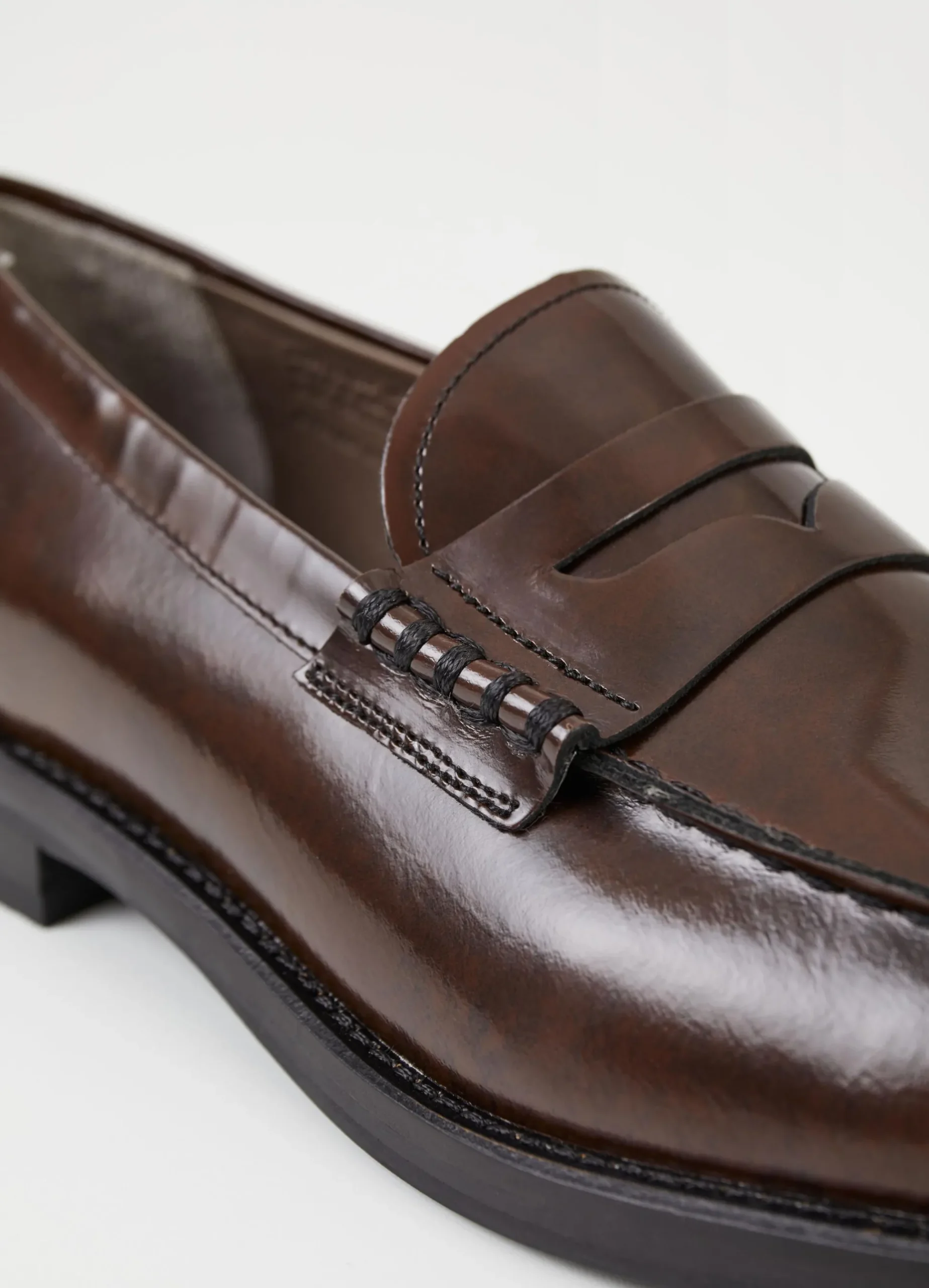 NAIMA LOAFERS