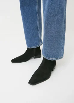 NELLA BOOTS