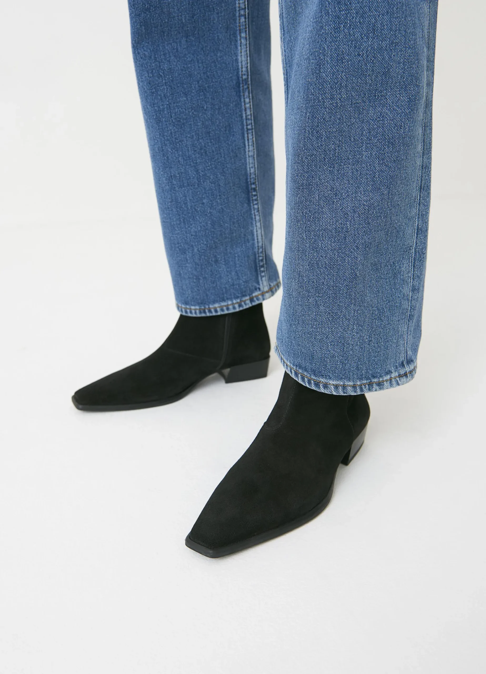 NELLA BOOTS