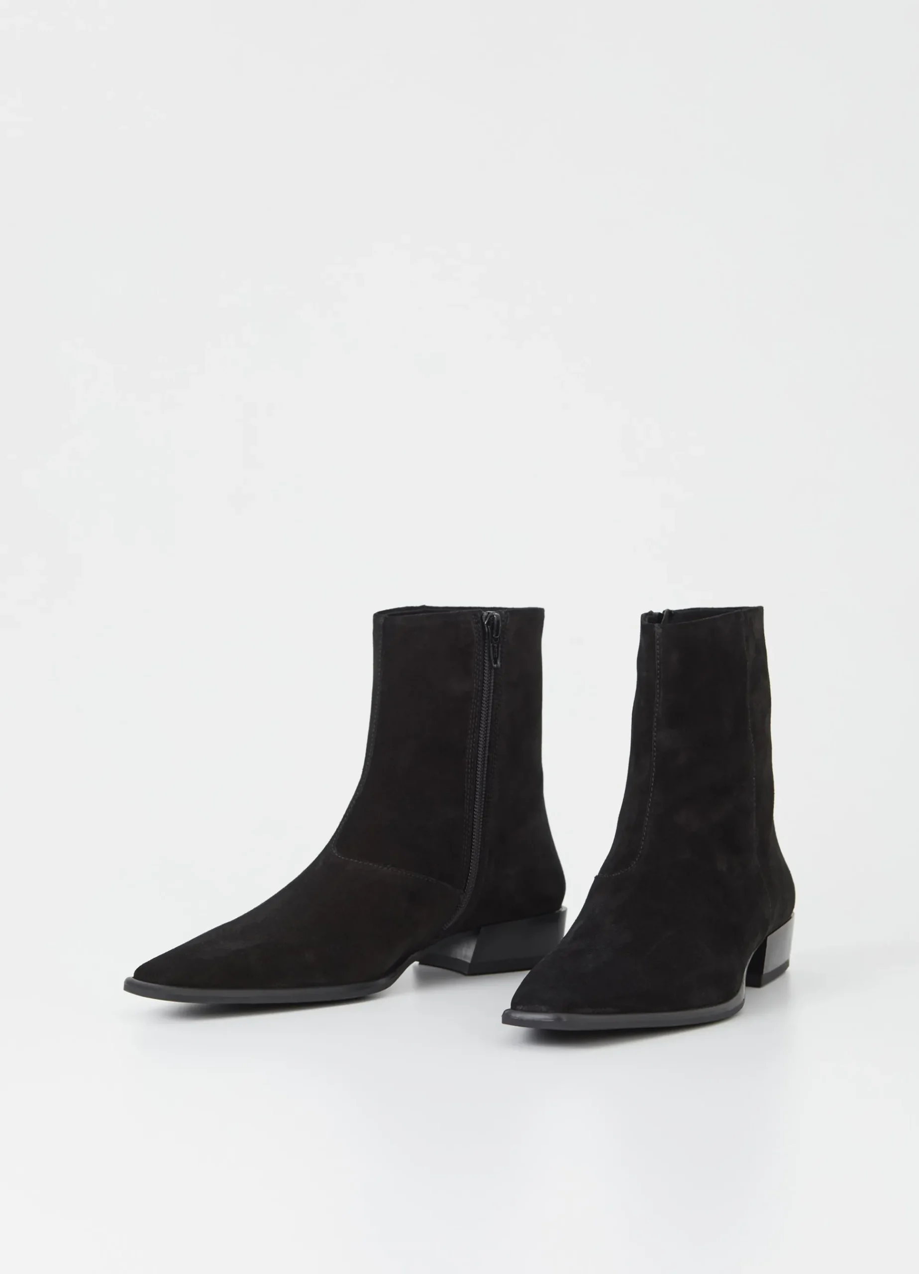 NELLA BOOTS