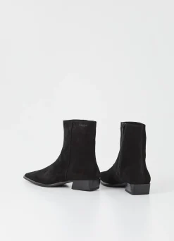 NELLA BOOTS