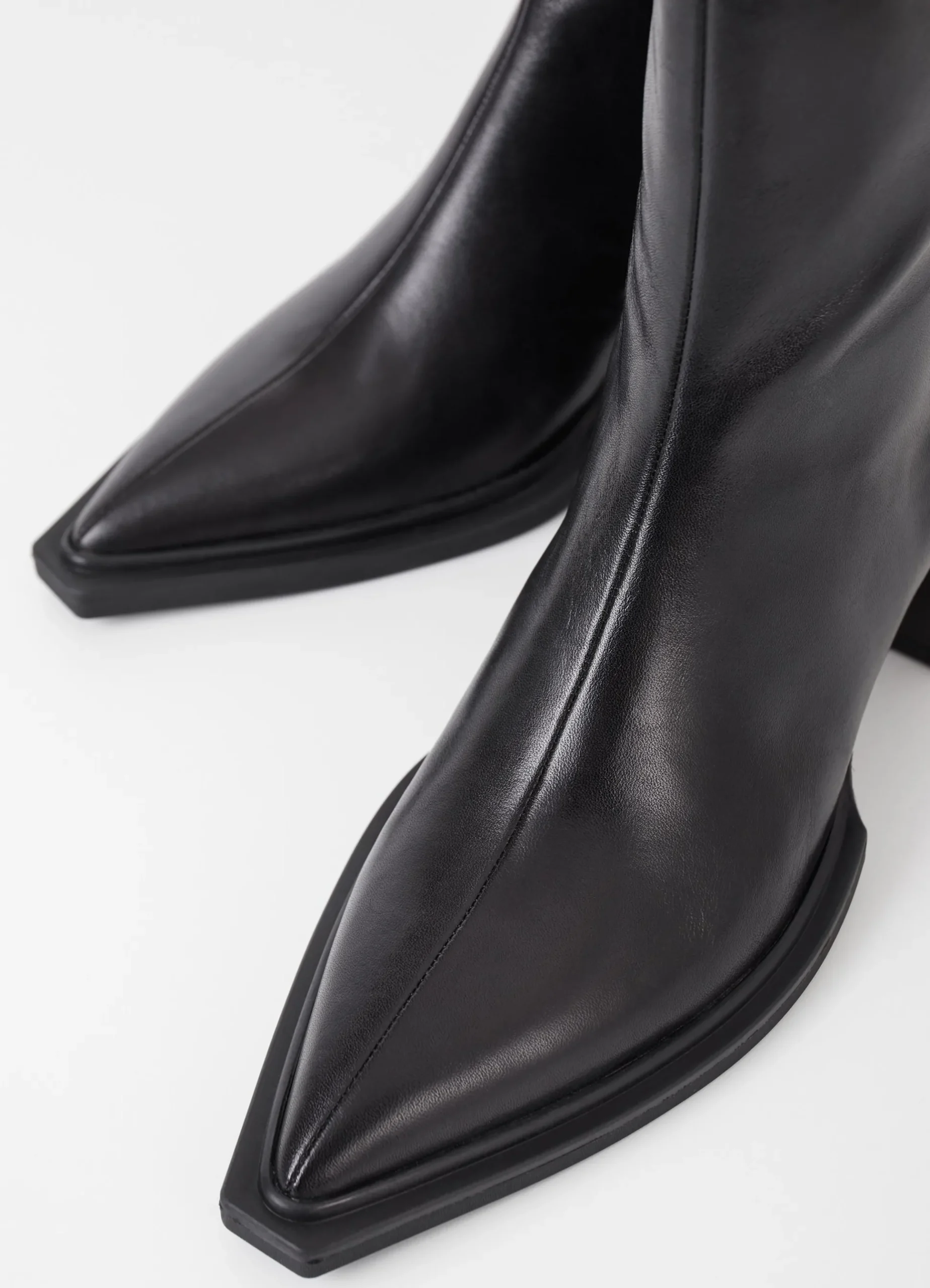 VIVIAN BOOTS